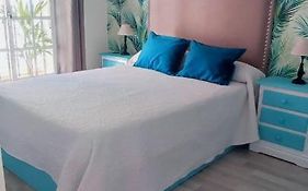 Apartamentos Ana'S Cozy Inns