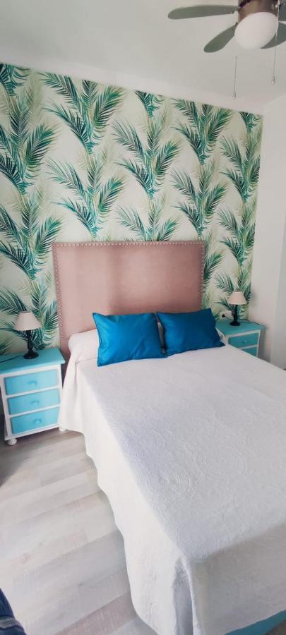 Apartamentos Ana'S Cozy Inns Torremolinos Esterno foto